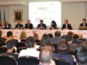 Joaquim Montsant, Director Territorial Este de CESCE, entre los ponentes de la feria IMEX.